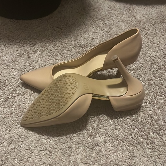 Merino High Heeled Pumps - Picture 3 of 3